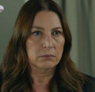 Rezumat „Minciuni de familie”, episodul 8, difuzat în 9 iulie la Kanal D: Oylum face noi descoperiri legate de Yesim și încearcă să se apropie din nou de Guzide